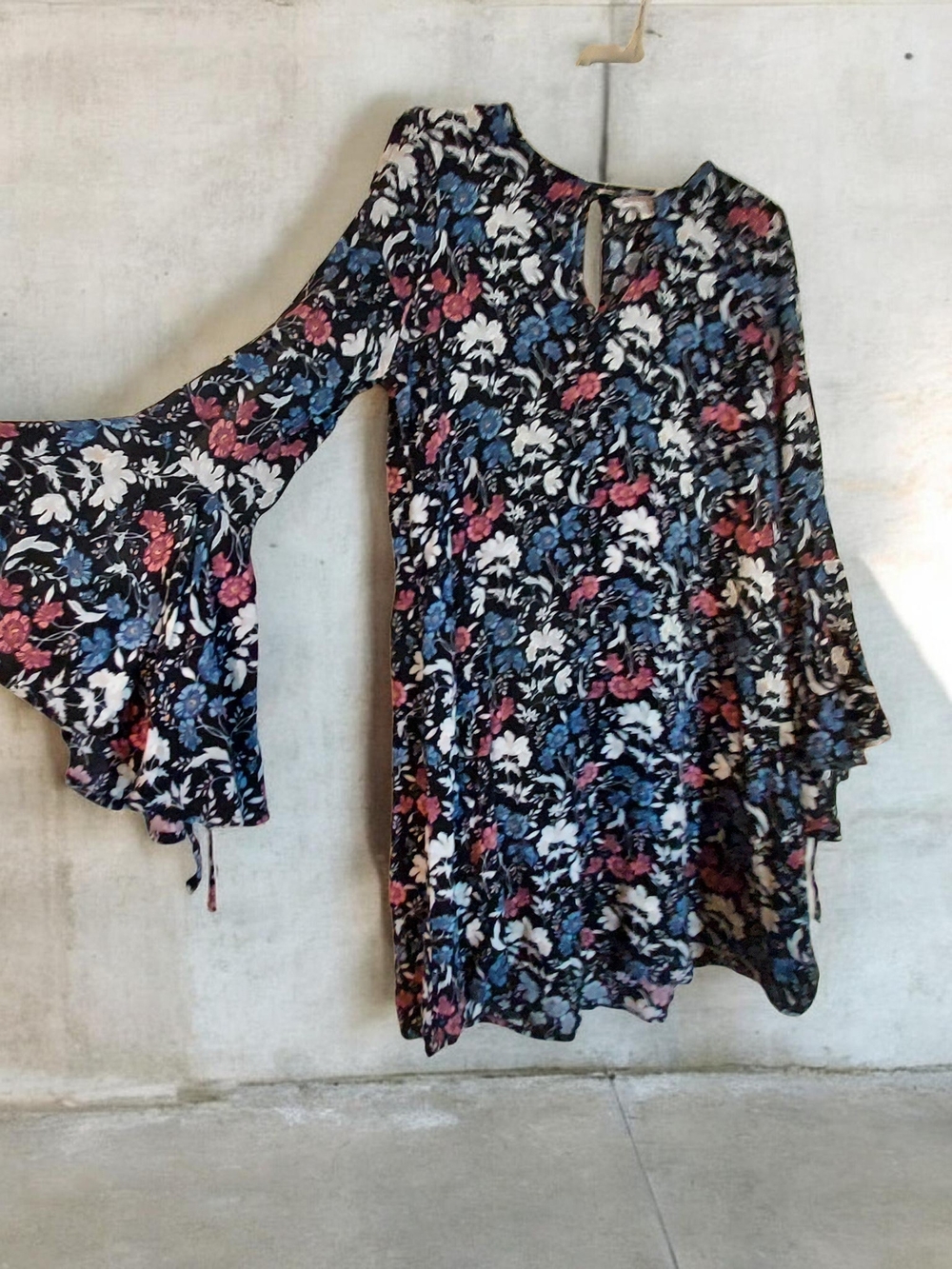 American Eagle Floral Bell-Sleeve Tunic Dress — Navy with Pink & Blue Flowers